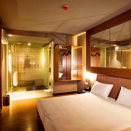 108 Hotel By Him جاكرتا المظهر الخارجي الصورة